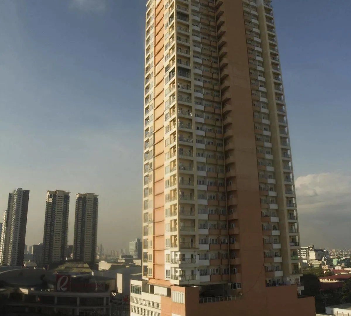 Regency Grand Suites Manila 3*,  Philippines
