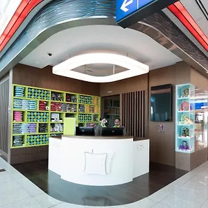  Capsule hotel Sleep 'n Fly Sleep Lounge, A-gates Terminal 3 - Transit Only United Arab Emirates