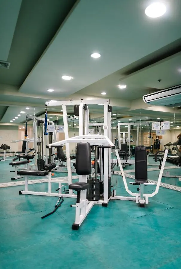 Regency Grand Suites Manila Apartmanhotel