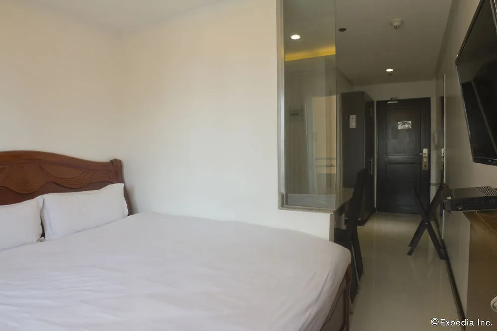 Regency Grand Suites Manila Aparthotel